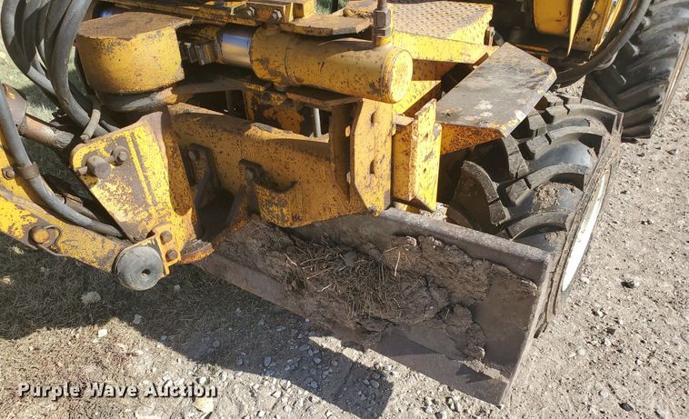 image for item DI5095 Davis Fleetline 40+4  trencher