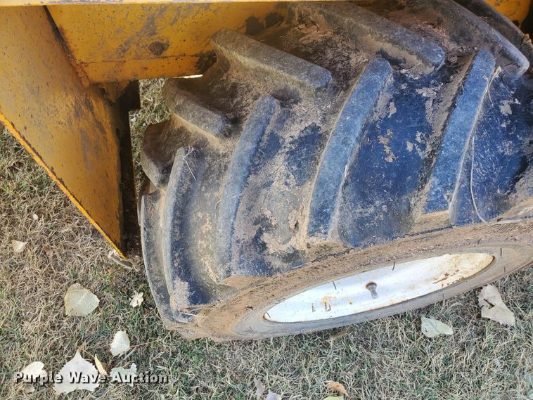 image for item DI5095 Davis Fleetline 40+4  trencher