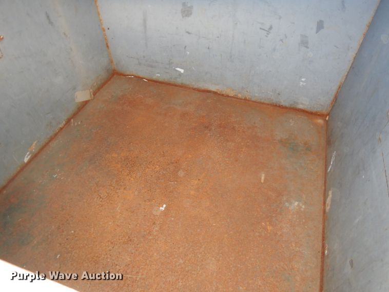 image for item DJ5757 (4) dumpsters