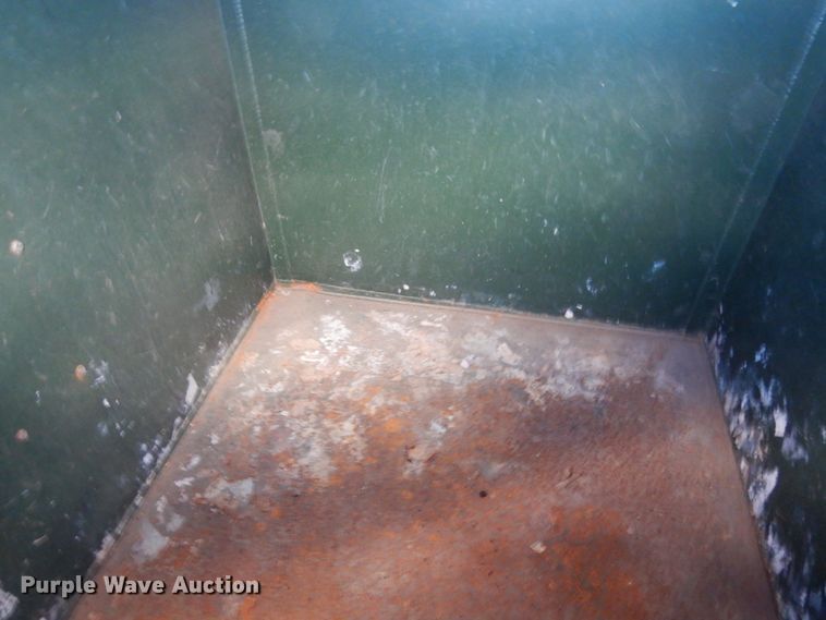 image for item DJ5759 (4) dumpsters