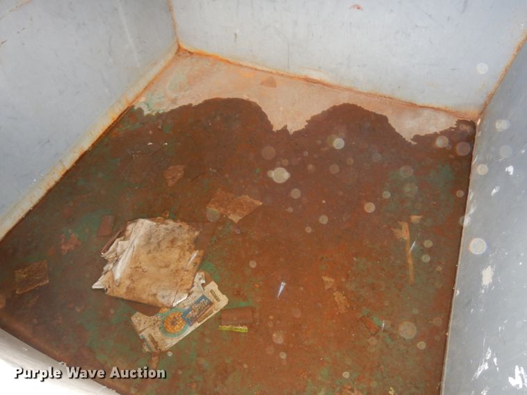 image for item DJ5759 (4) dumpsters