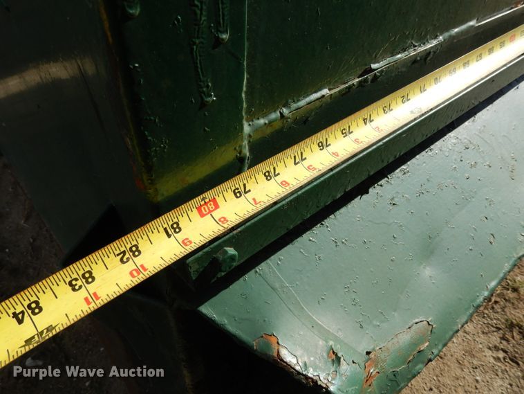 image for item DJ5760 (4) dumpsters