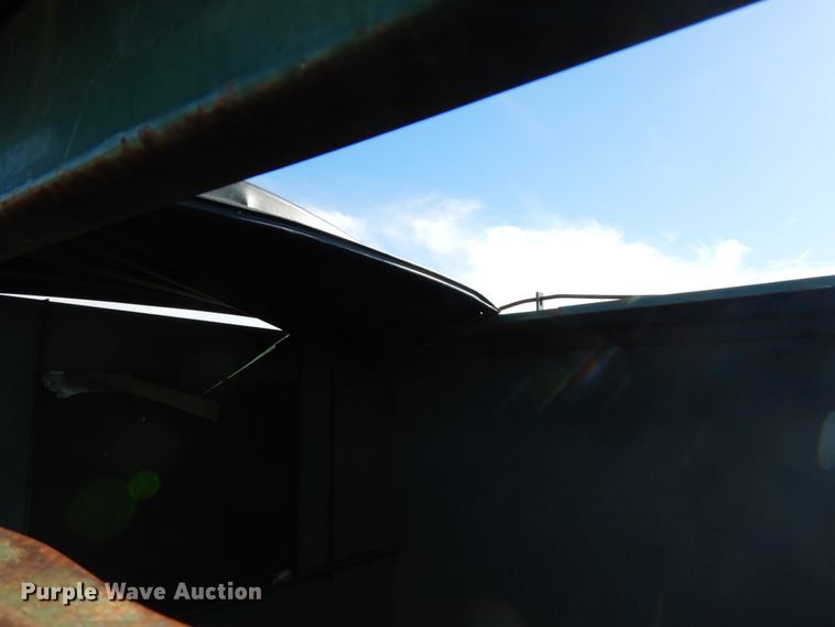 image for item DJ5760 (4) dumpsters