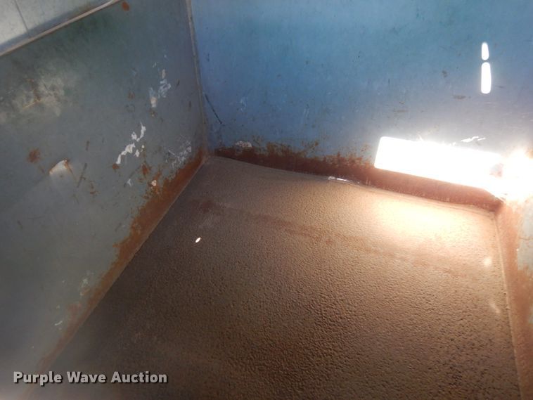 image for item DJ5762 (4) dumpsters