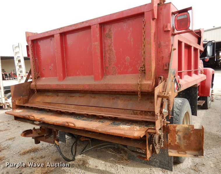 image for item DJ6918 1997 Ford F700  dump truck