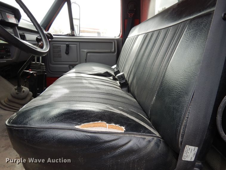 image for item DJ6918 1997 Ford F700  dump truck