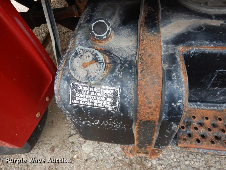 image for item DJ6918 1997 Ford F700  dump truck