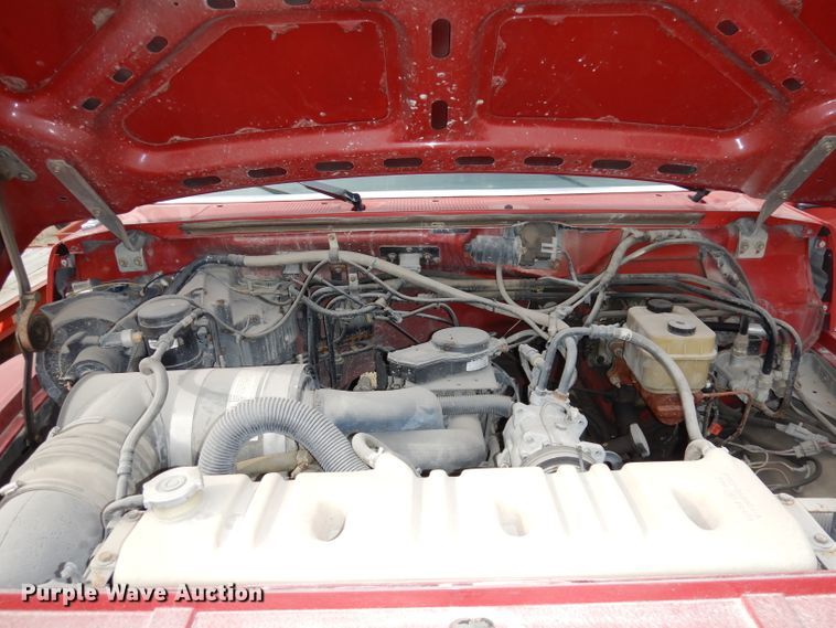 image for item DJ6918 1997 Ford F700  dump truck