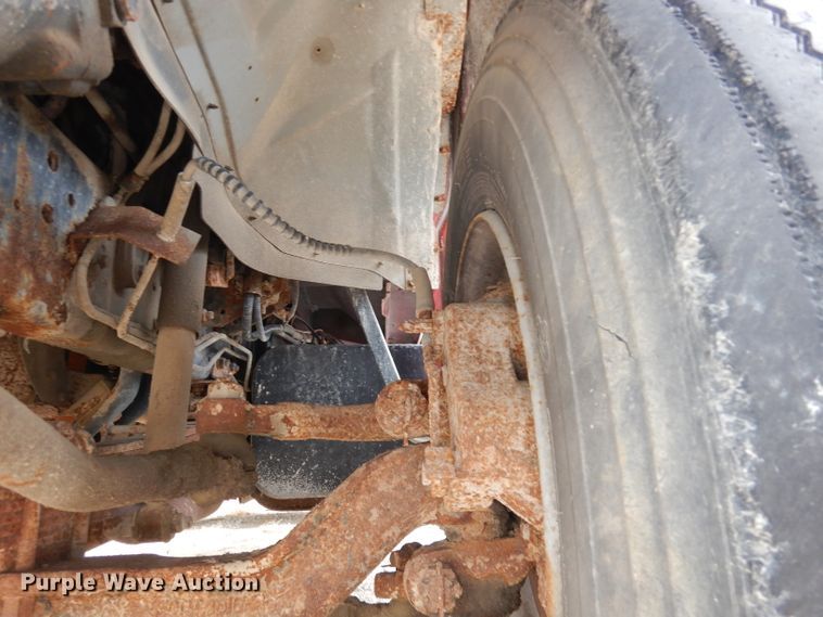 image for item DJ6918 1997 Ford F700  dump truck