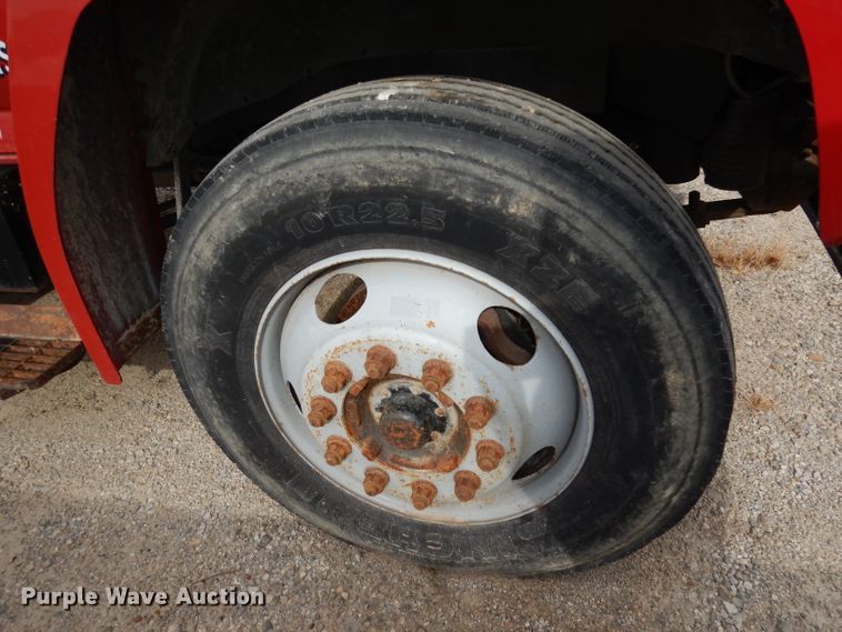 image for item DJ6918 1997 Ford F700  dump truck