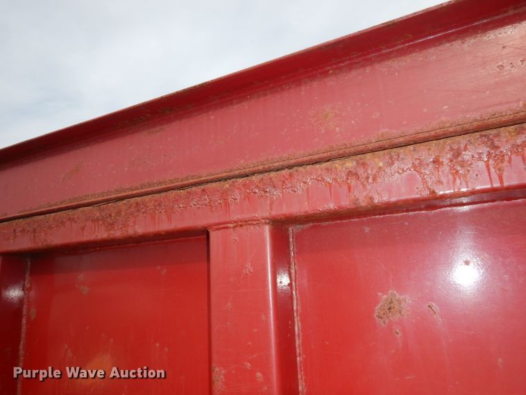 image for item DJ6918 1997 Ford F700  dump truck