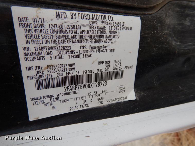 image for item DJ6932 2011 Ford Crown Victoria Police Interceptor