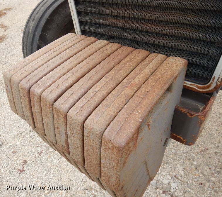 image for item DJ6934 1994 Massey Ferguson 399  tractor