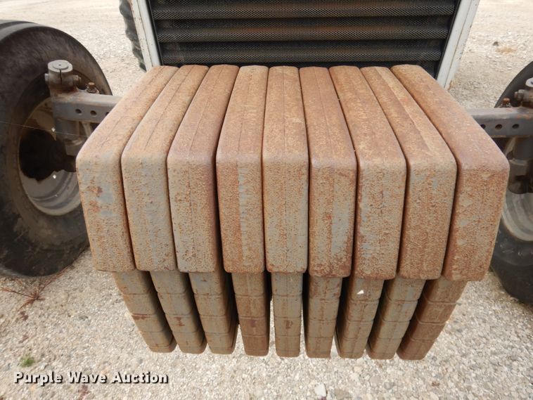 image for item DJ6934 1994 Massey Ferguson 399  tractor