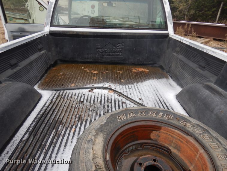 image for item EY9004 1994 Chevrolet 1500  pickup truck