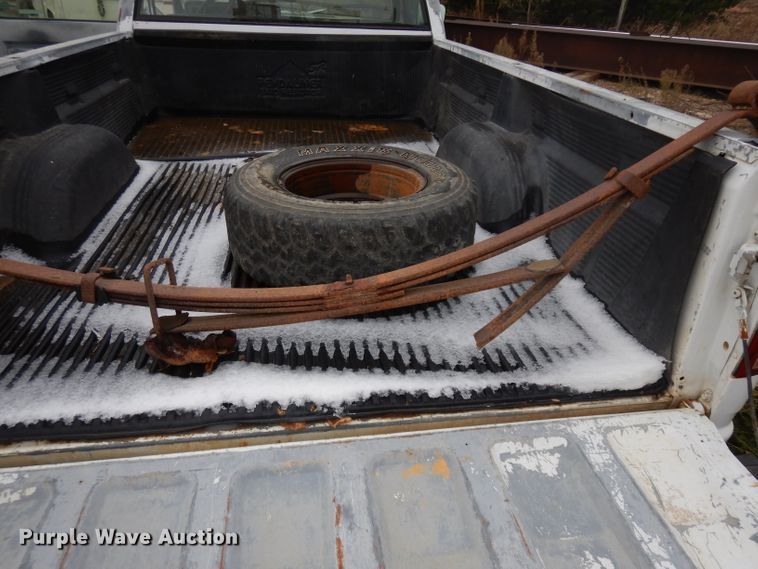 image for item EY9004 1994 Chevrolet 1500  pickup truck