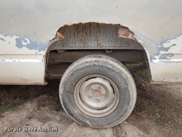 image for item EY9004 1994 Chevrolet 1500  pickup truck