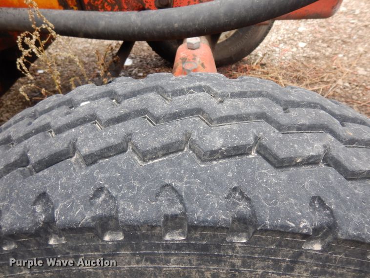 image for item EY9006 1975 David Brown 995  tractor