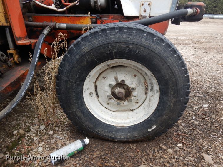 image for item EY9006 1975 David Brown 995  tractor