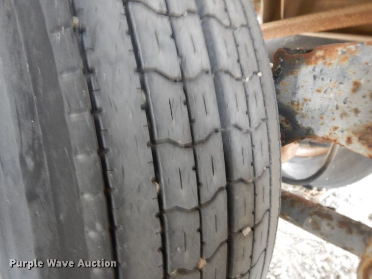 image for item EY9007 1972 Butler tank trailer