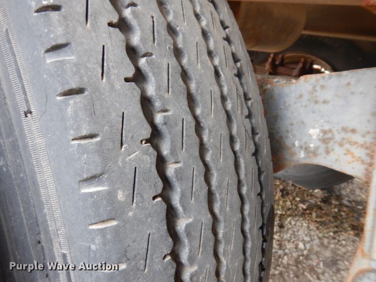 image for item EY9007 1972 Butler tank trailer