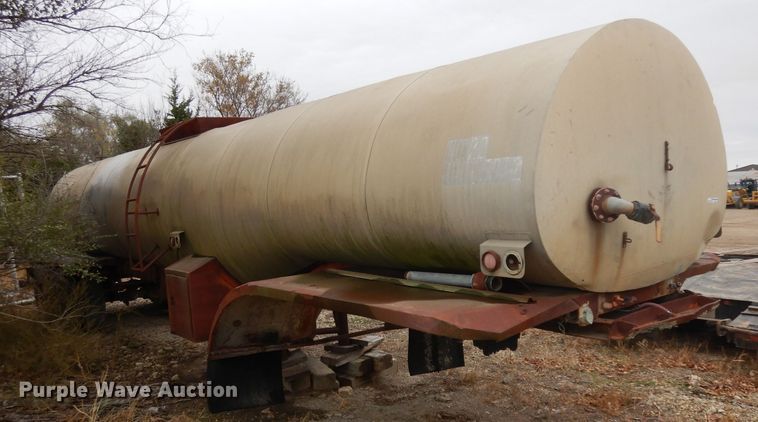 image for item EY9008 1957 Custom Head tank trailer