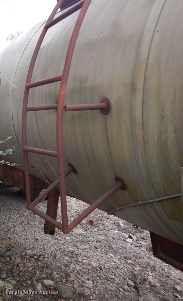 image for item EY9008 1957 Custom Head tank trailer