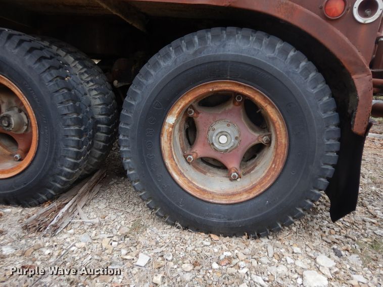 image for item EY9008 1957 Custom Head tank trailer