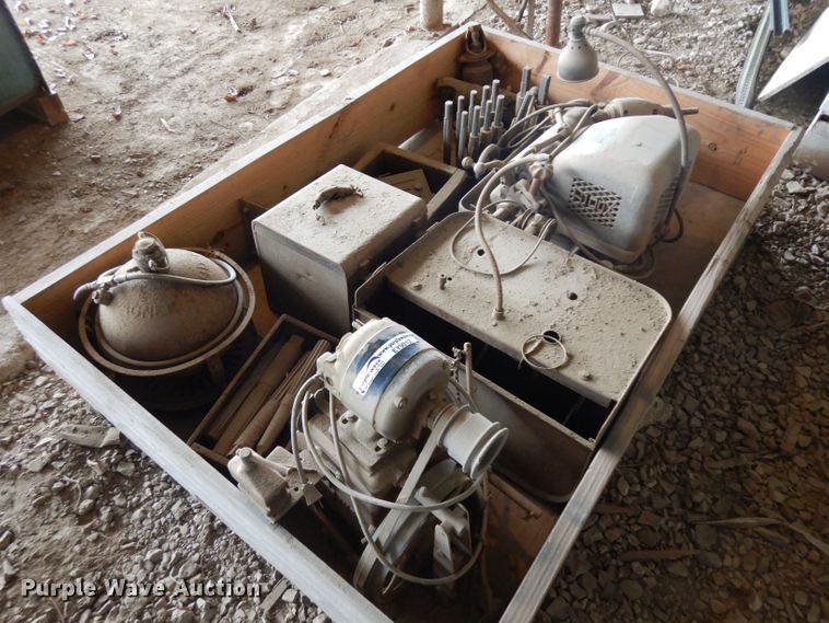 image for item EY9012 Tools