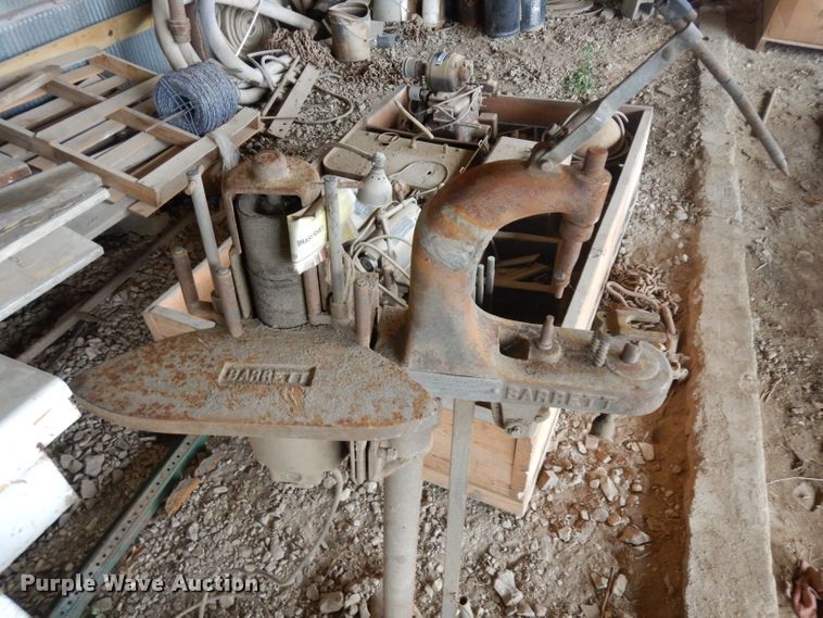 image for item EY9012 Tools