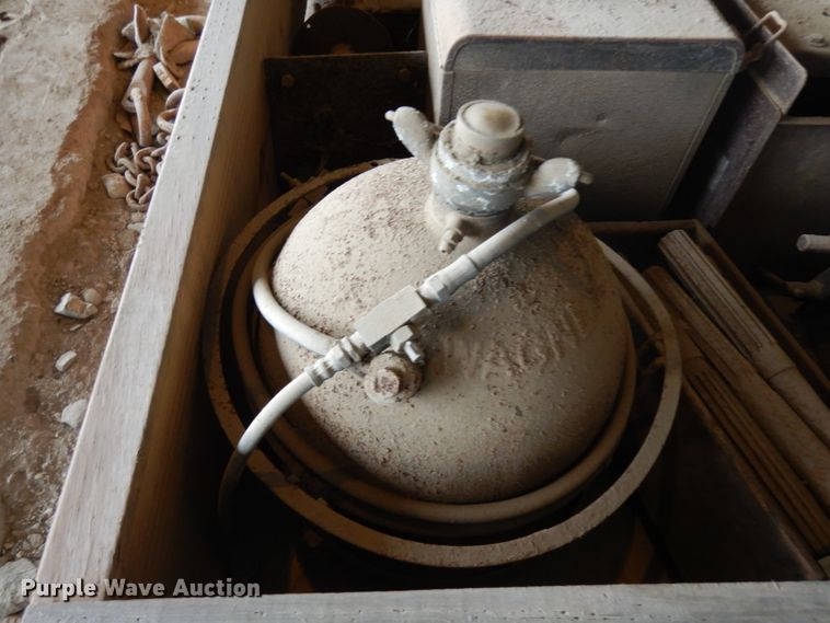 image for item EY9012 Tools