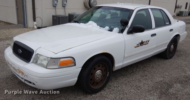 image for item EY9018 2010 Ford Crown Victoria Police Interceptor