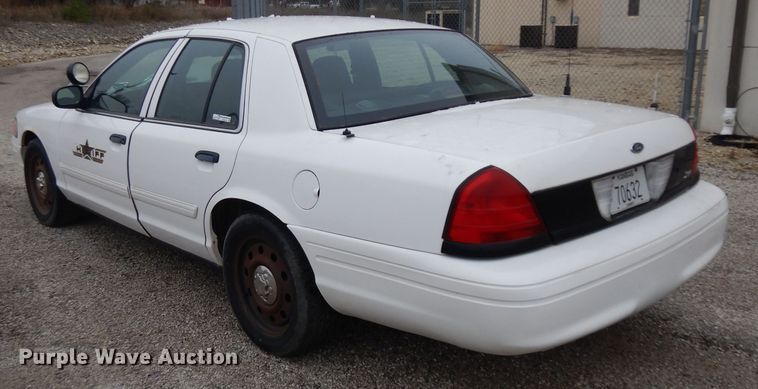image for item EY9018 2010 Ford Crown Victoria Police Interceptor