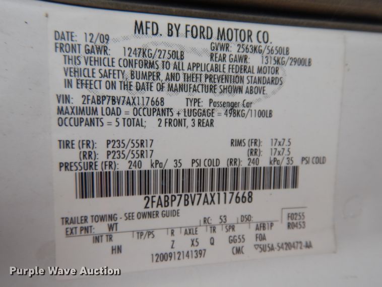 image for item EY9018 2010 Ford Crown Victoria Police Interceptor