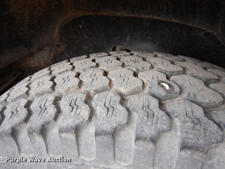 image for item EY9019 1993 Chevrolet Suburban K1500  SUV