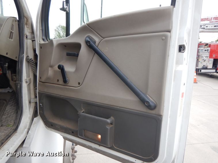 image for item FG9628 2001 Sterling Acterra  dump truck