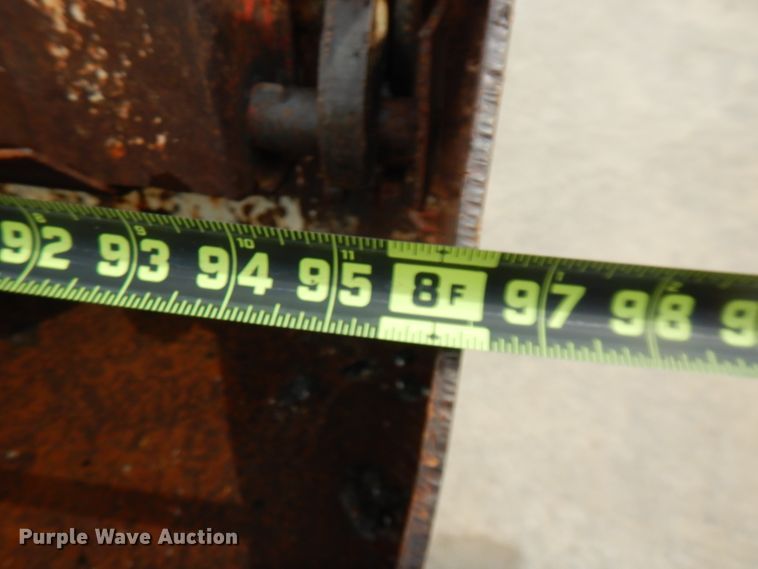 image for item FN9453 1986 International S1700  dump truck