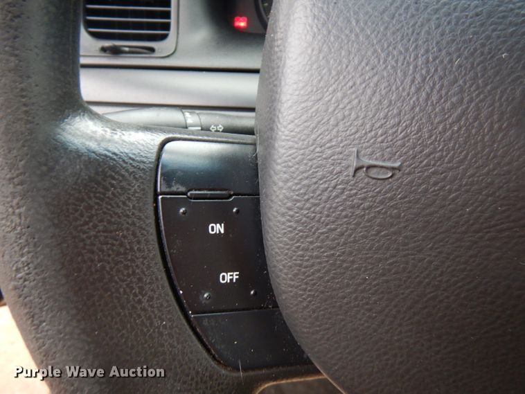 image for item FW9816 2011 Ford Crown Victoria Police Interceptor