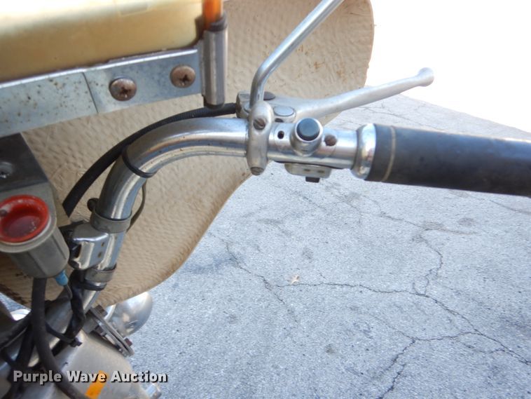 image for item GC9446 1970 Harley Davidson Electra Glide Police motorcycle