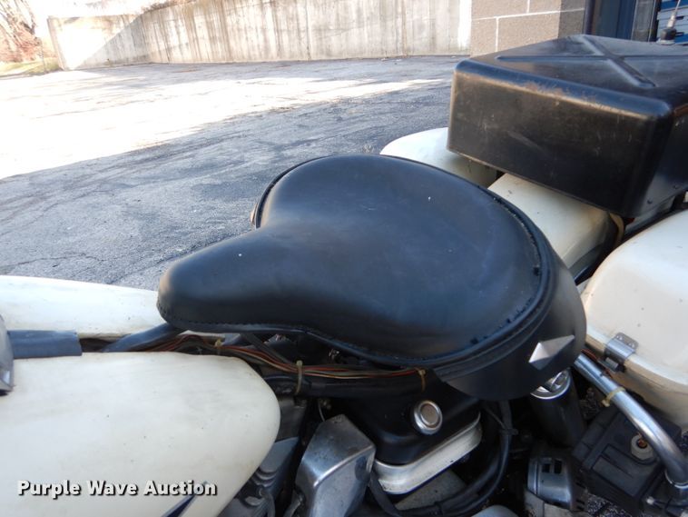 image for item GC9446 1970 Harley Davidson Electra Glide Police motorcycle