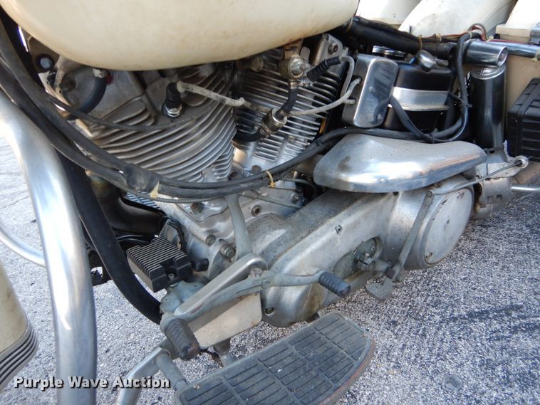 image for item GC9446 1970 Harley Davidson Electra Glide Police motorcycle