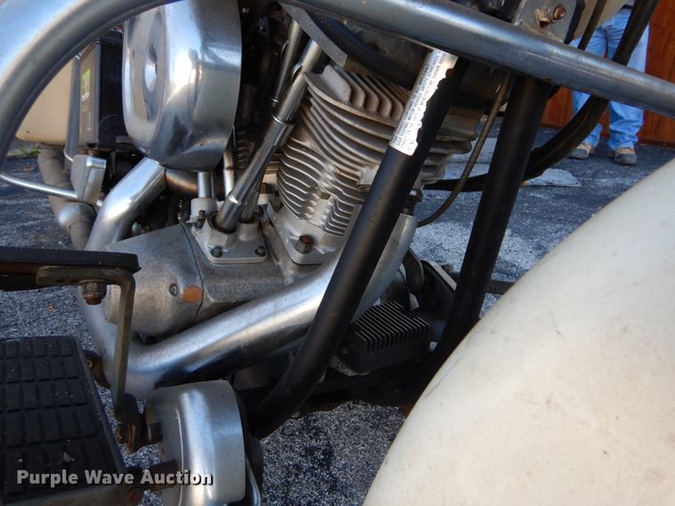 image for item GC9446 1970 Harley Davidson Electra Glide Police motorcycle