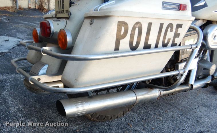 image for item GC9446 1970 Harley Davidson Electra Glide Police motorcycle