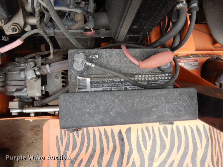 image for item GJ9601 Scag Turf Tiger SST6V31 lawn mower