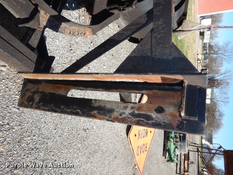 image for item GJ9635 10'W snow plow
