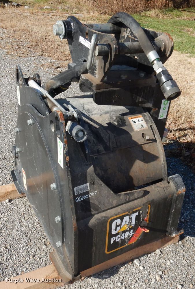 image for item GJ9636 Caterpillar PC404 cold planer