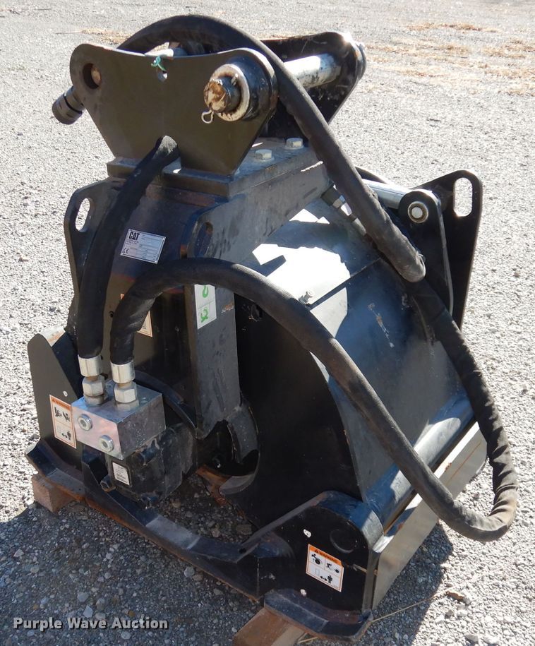 image for item GJ9636 Caterpillar PC404 cold planer