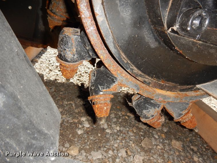 image for item GJ9636 Caterpillar PC404 cold planer