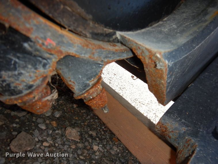 image for item GJ9636 Caterpillar PC404 cold planer