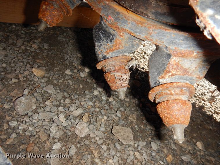 image for item GJ9636 Caterpillar PC404 cold planer